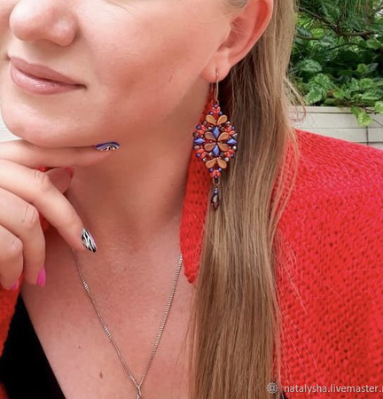 ������ �� ����� � ������ ���������� ������ (�����, �����, �������) ������ ������ �� �����