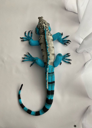 ������ ������ ������ �� �����