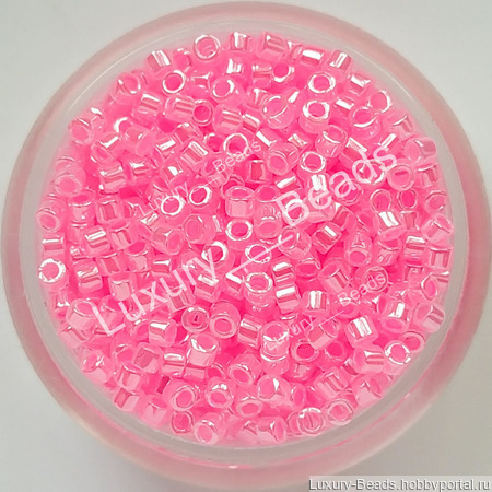 �������� ����� Miyuki Delica 0246 11/0 ������ ������ �� �����